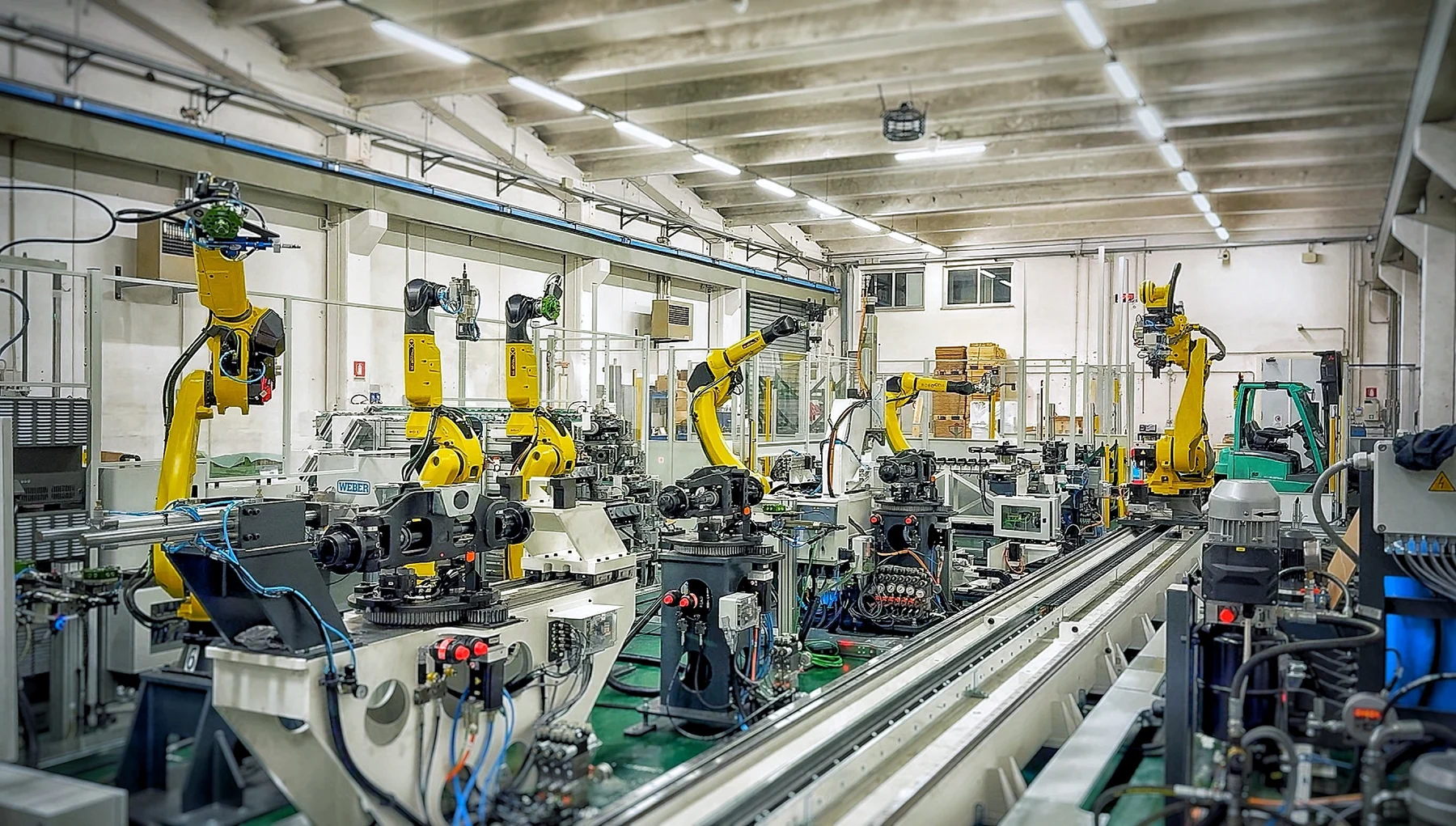 Robot, attrezzature e ciclo automatico